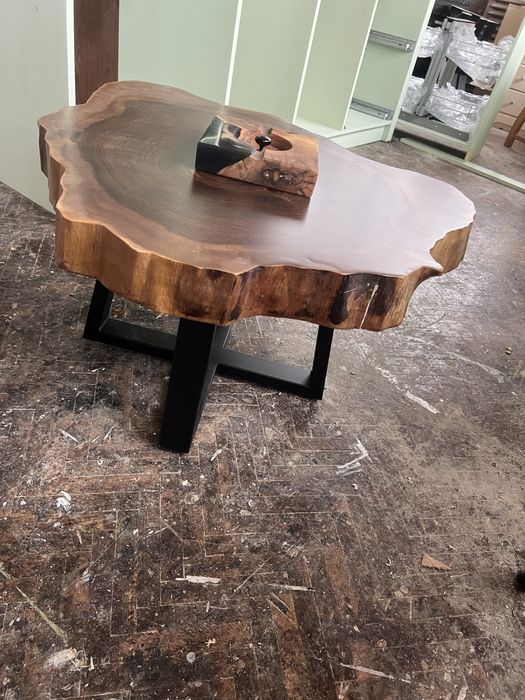 Уникална  холна маса от орех