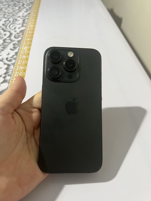 Продам iPhone 15 pro
