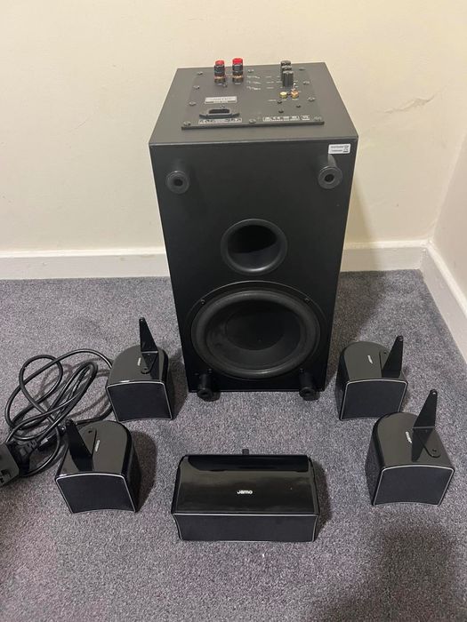 Jamo озвучителна система със субуфер