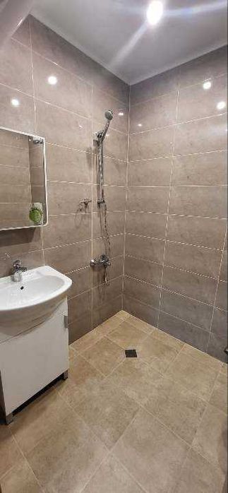 Дава се под наем Двустаен апартамент в София, Малинова долина - 65 кв.м за 550 € - Снимка #4