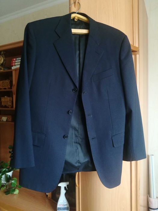 Костюм мужской, двойка, итальянский. Размер 48 - 50, чёрный.