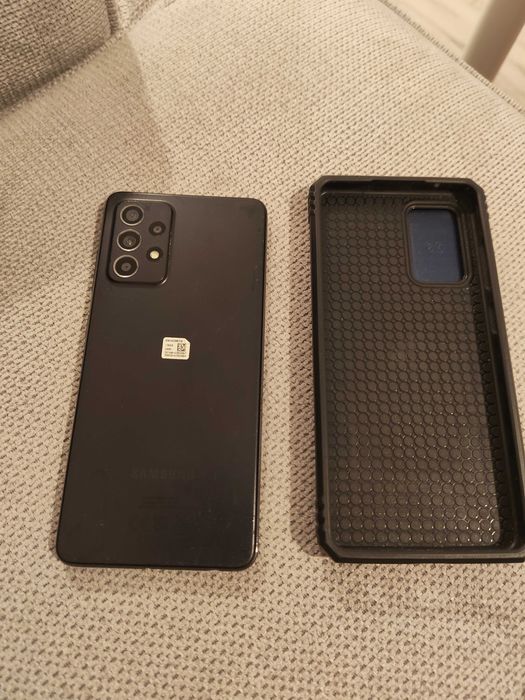 Продавам Samsung Galaxy A52s 5G