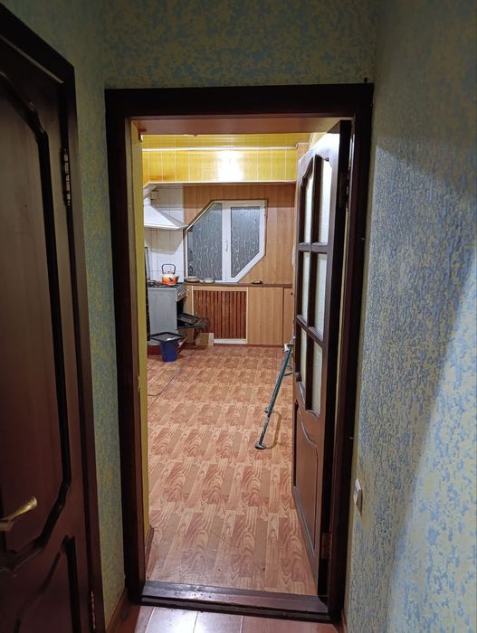 Продаю 3/3/9, Центр ! Дархан, ор-р Дархан Авеню ! Не торец !