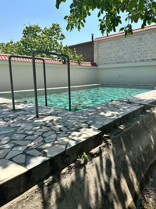 дача сотилади срочно