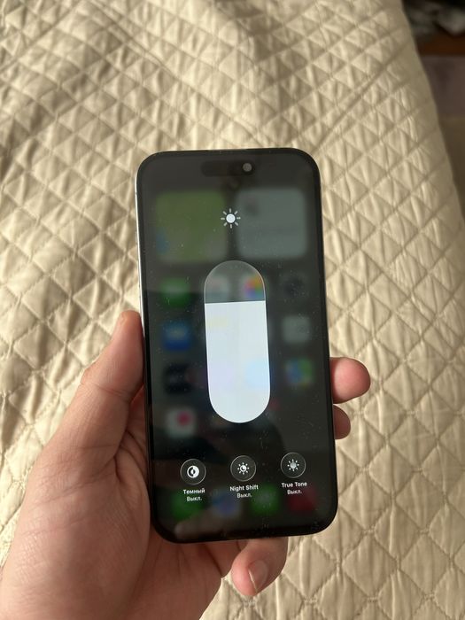 Iphone 15pro 128gb 83%