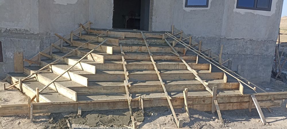 Zina quyish xizmati beton zinalar