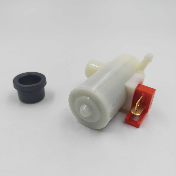 Motoras NOU pompa vas spalator parbriz Mitsubishi Pajero Sport