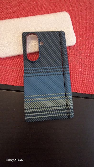 Samsung z fold 7 кейсове