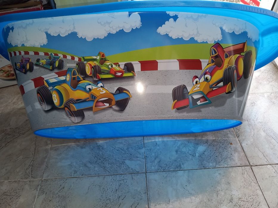 Бебешко корито за момченце със стойка за къпане