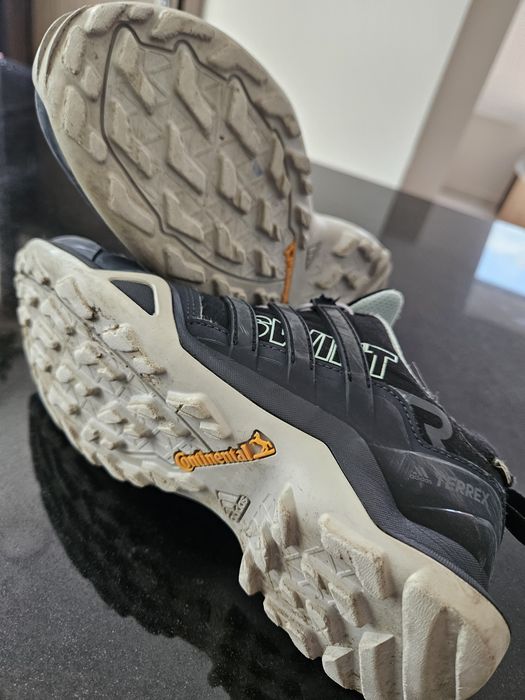 Детски зимни обувки Adidas Terrex