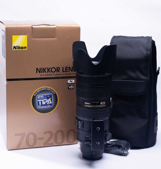 Nikon D4 + Obiective