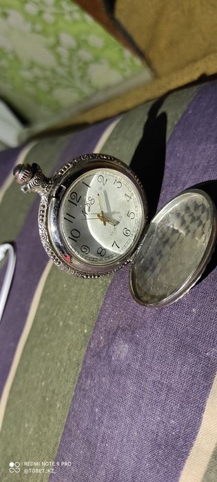 Антикварные часы