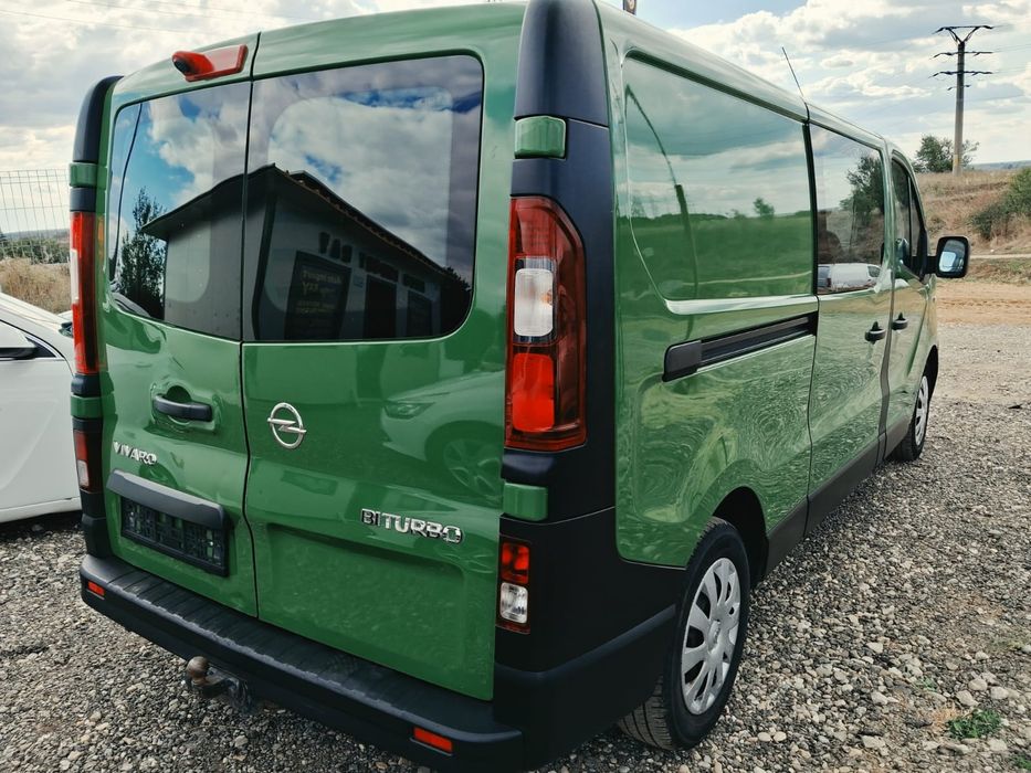 Opel Vivaro ( Renault Trafic) T5