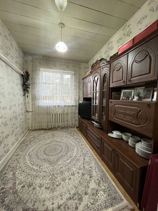 Горка для гостиной