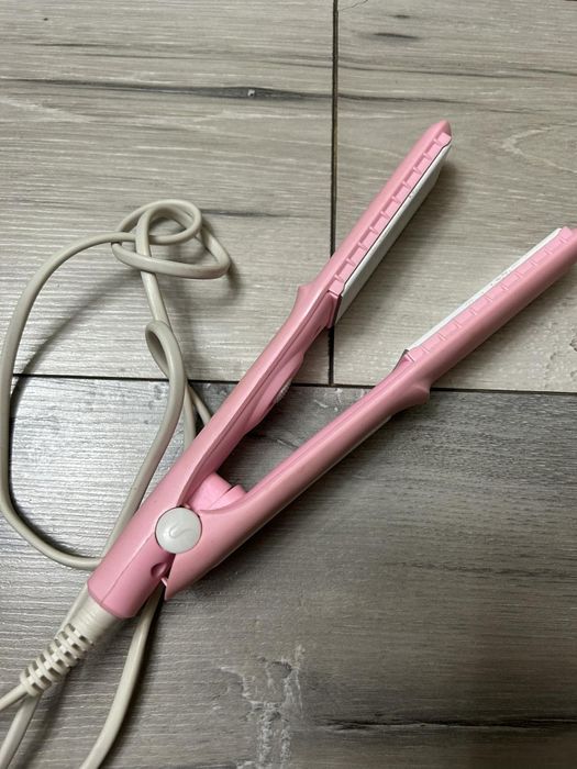 Преса за коса / розова