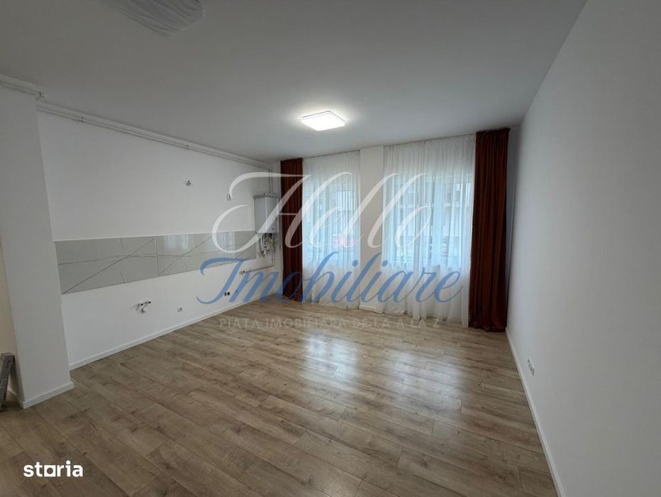 Apartament 3 camere, 70 mp, Sub Cetate