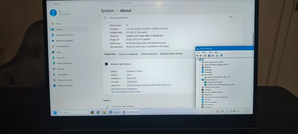 Голям Геймърски лаптоп 17.3 инча 2к 165hz I7-13620H с RTX 4060 32 RAM
