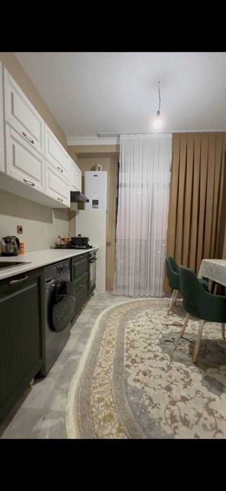 Яккасарайский район 3\7\10 80 м2