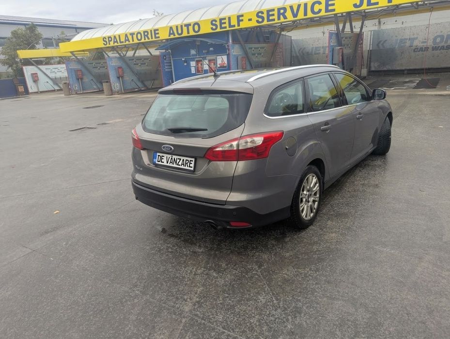 FORD Focus 2011 — imagine 2