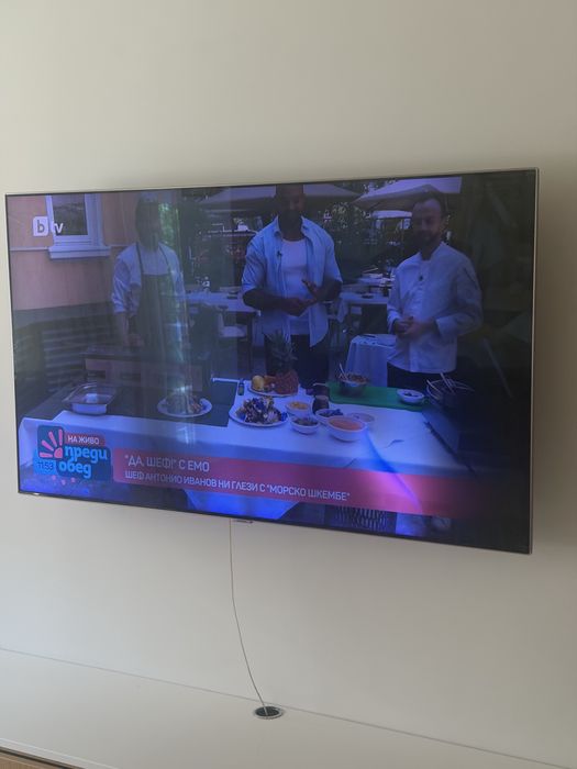 Телевизор     QLED 4K Smart TV