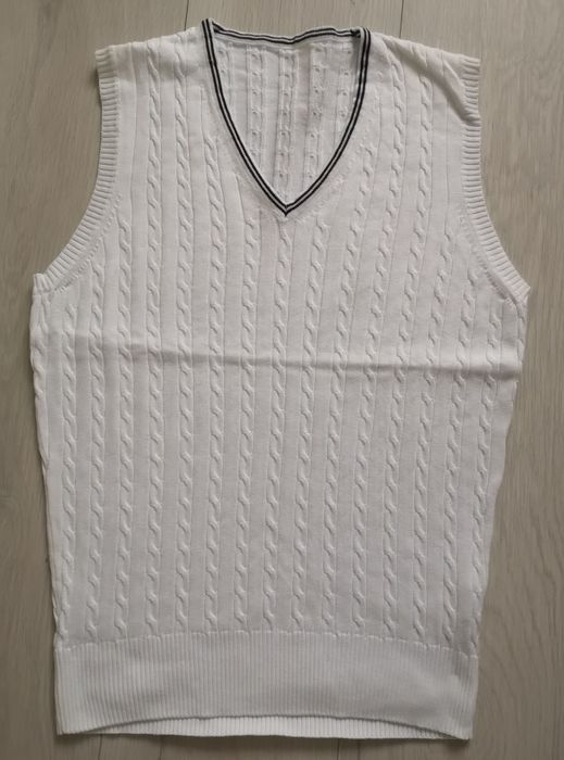 Дамски плетен елек