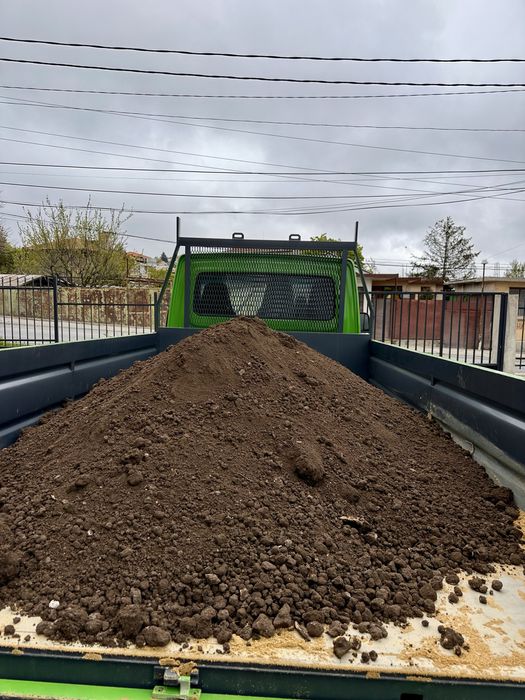 Доставка на чернозем/черна пръст, фрезоване и оране на градини