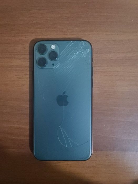 Iphone 11 pro Karobka bor