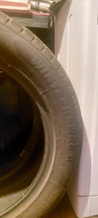 Шины зимние 255/50R20