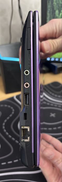 Продам Acer Aspire One M450 мини-нетбук