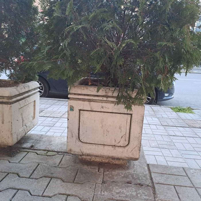 Градински кашпи от бетон