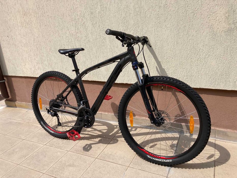 Bicicletă Hardtail Specialized M - Roți 27.5" - Transmisie Nouă 3x9 - Frâne Hidraulice Tektro