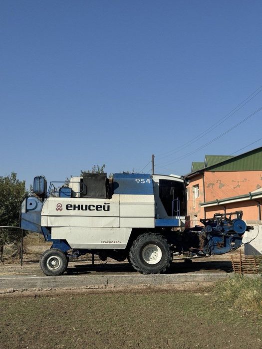 Енисей 954 йили 2009  БТ матор