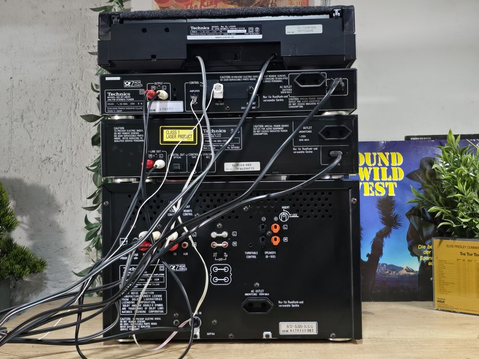 Linie audio TECHNICS x820, amplificator, deck,pick-up, tuner,cd player