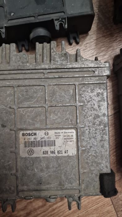Продаю ЭБУ Bosch (VW / Audi)
