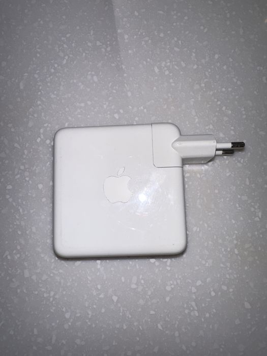 USB-C Power Adaptor 96W