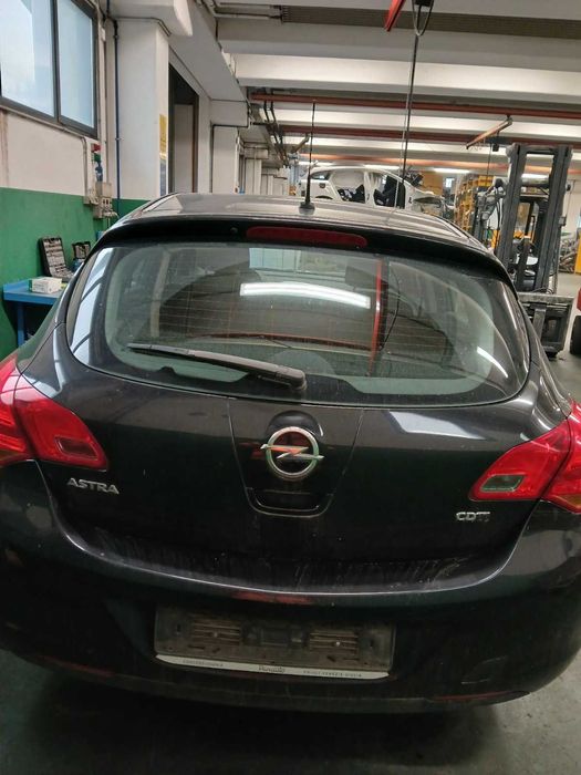 opel astra j 1.7cdti 125/опел астра 1.7 125 на части