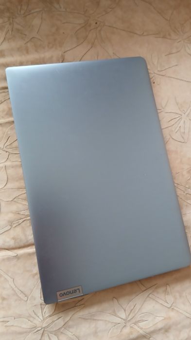 Ноутбук Lenovo IdeaPad 3 15IAU7