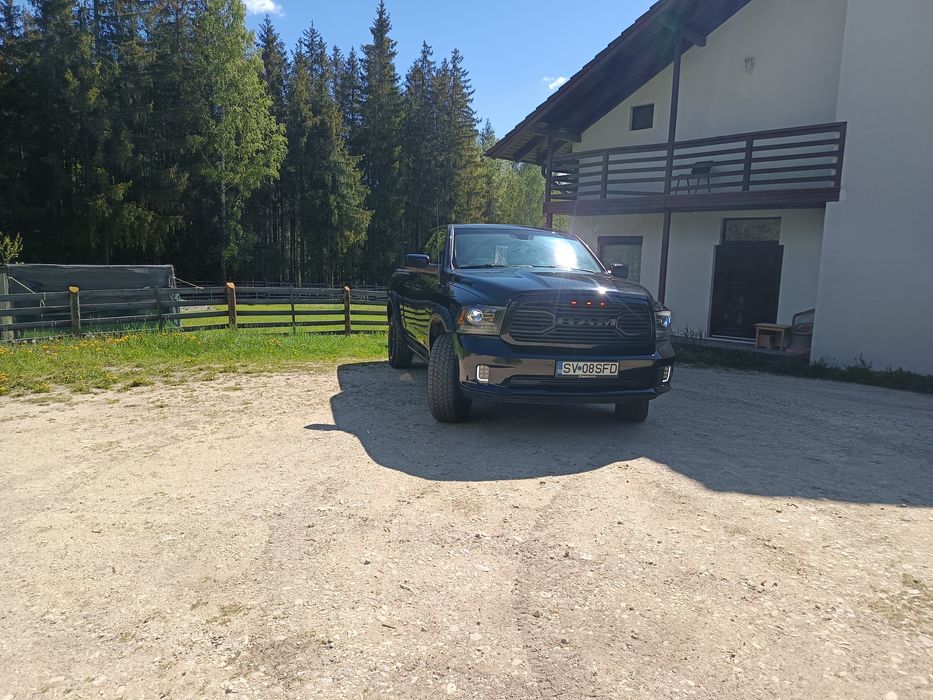 Dodge RAM 1500 2014