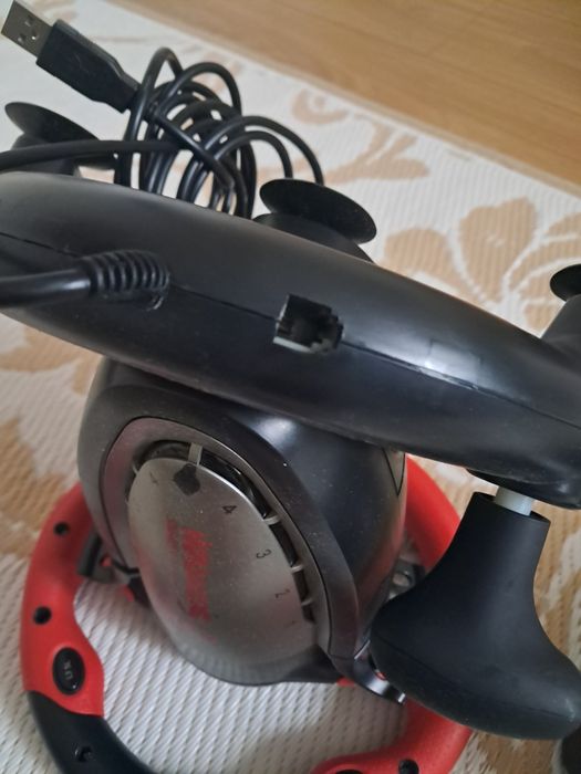 Volan scorpion g902 cu pedale