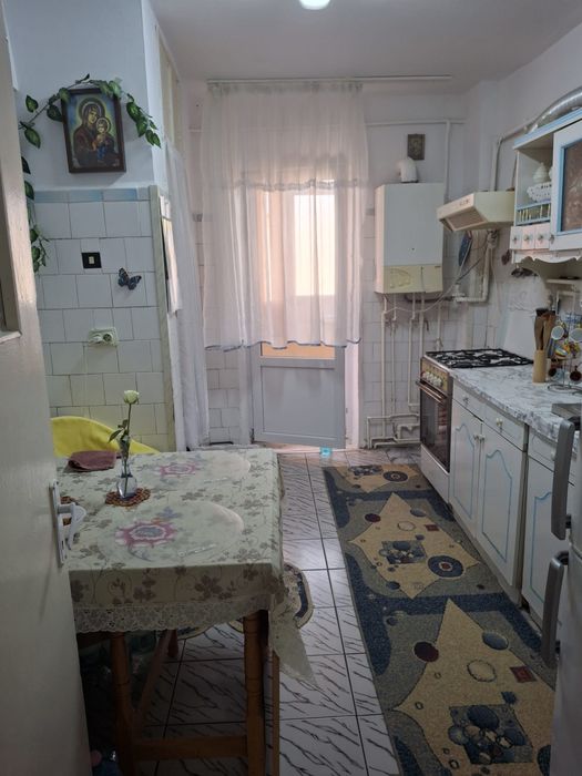 Vand Apartament 3 camere Ploiesti,zona Cantacuzino,81,6 mp