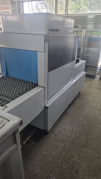 Посудамоечная машина