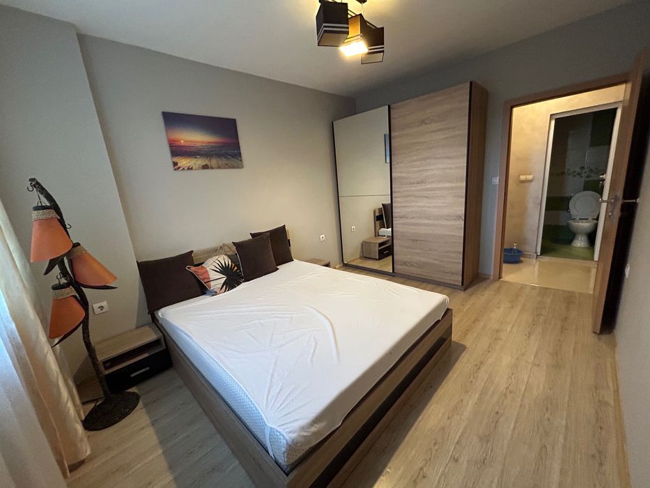 Дава се под наем Тристаен апартамент в София, Красно село - 76 кв.м за 663 € - Снимка #5