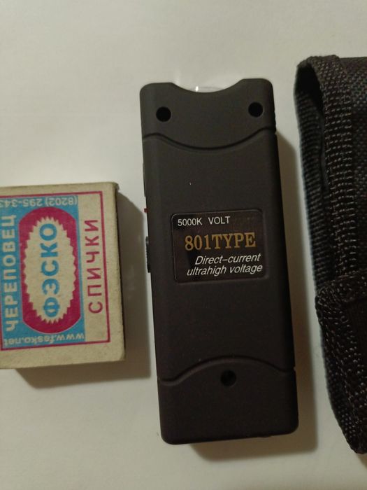 Фонарик оборонительный для защиты от животных