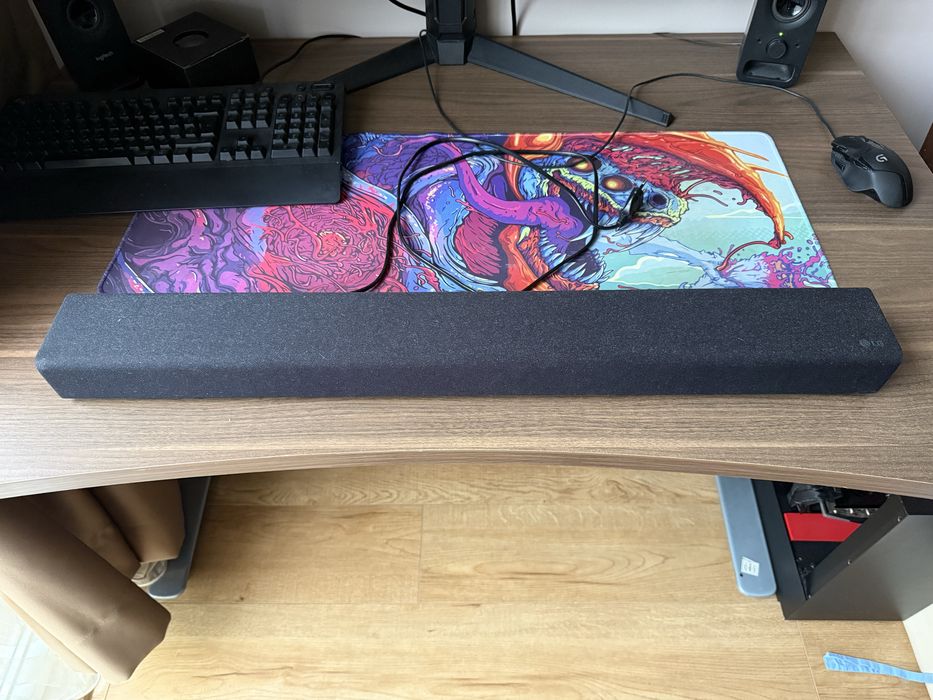 Soundbar LG S40Q, 2.1, 300W, Bluetooth, Wireless Subwoofer, Black