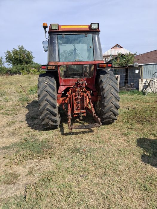 International case 685xl