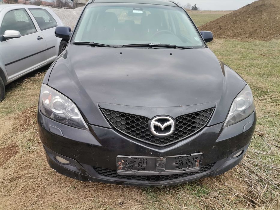 Продавам Mazda 3/Мазда 3 2.0 дизел-143 коня на части.