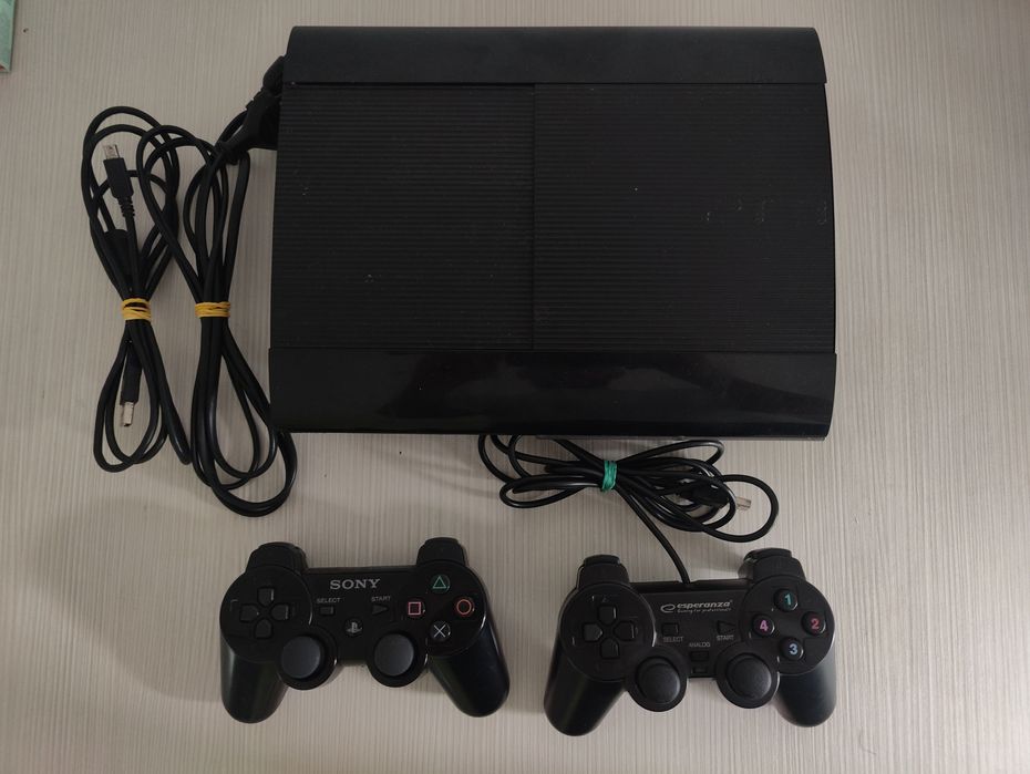 PS3 SuperSlim - 500 GB