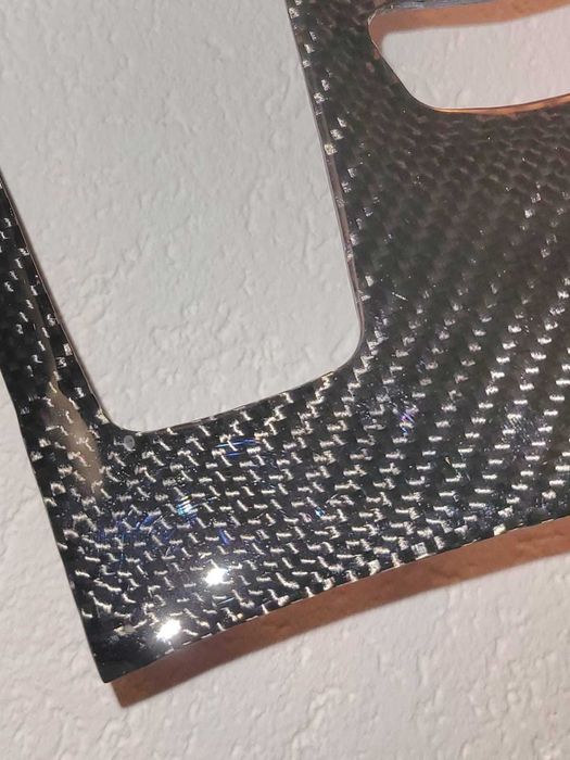 Grila consola laminata cu fibra de  carbon E 70,E 71