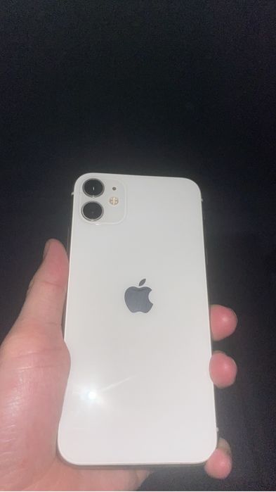 iPhone 11 128 гб хорошый