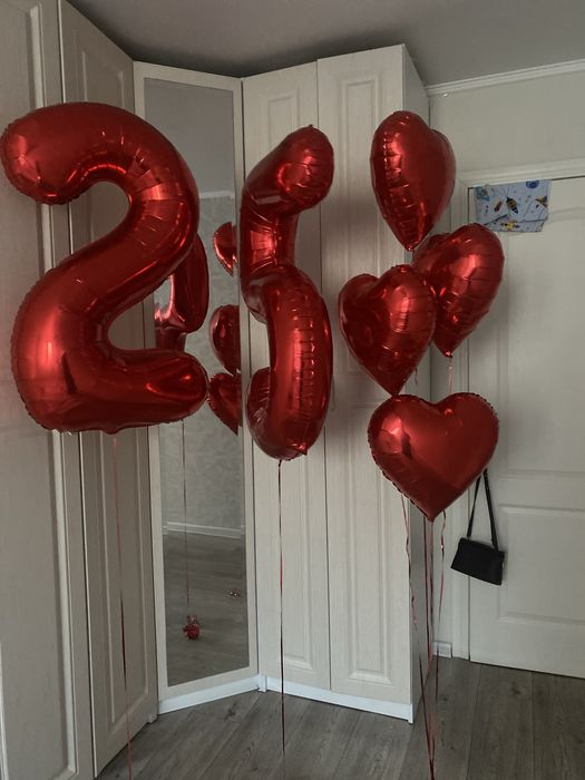 Шарики сердечки красные 15 000